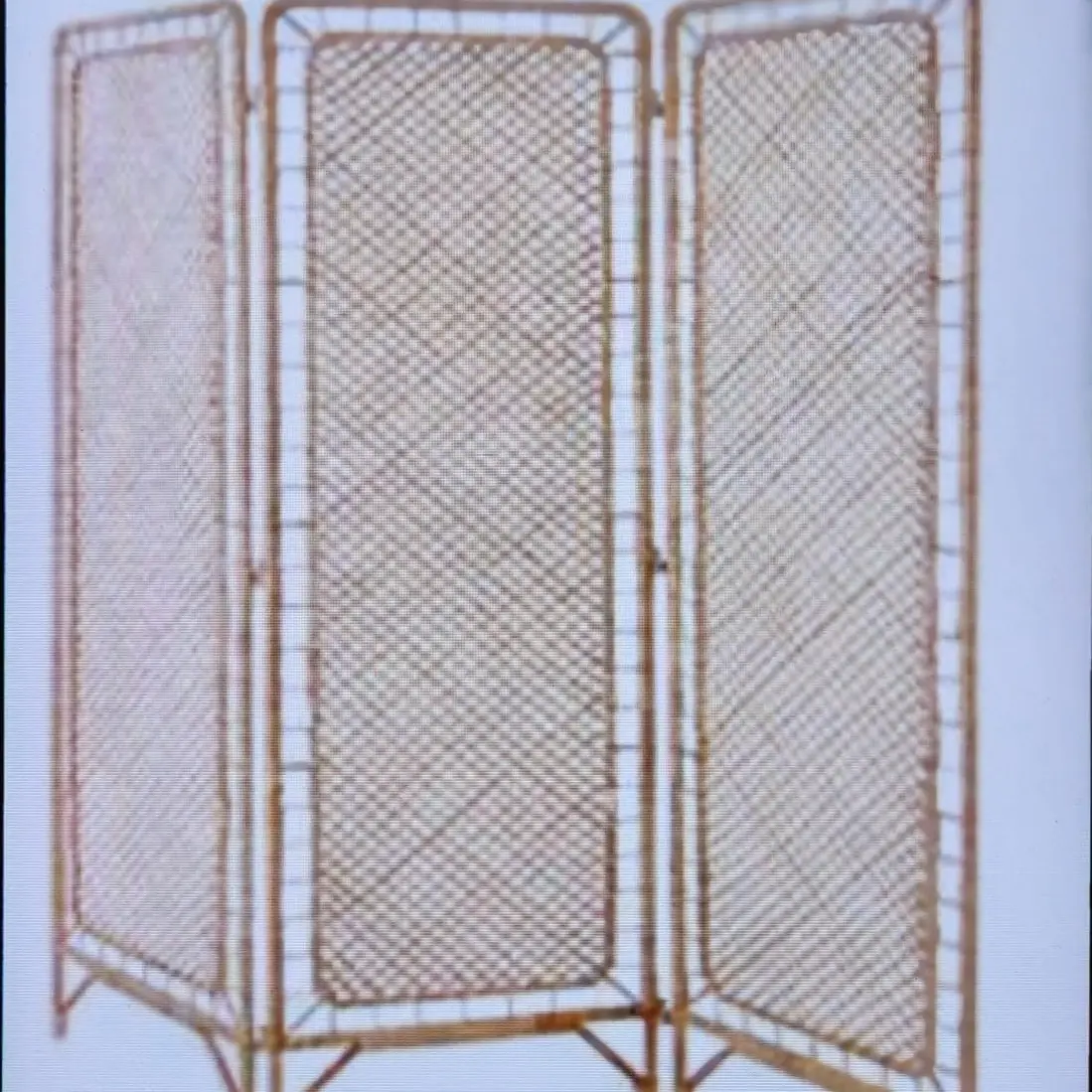 Sketsel Rotan Natural Pemisah Ruangan