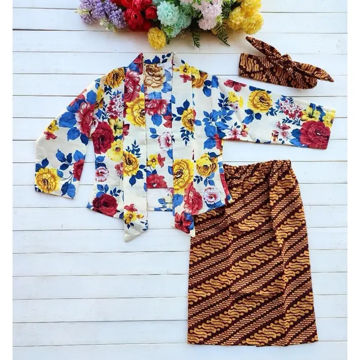 Gambar Kebaya Batik Panjang Anak | KEBAYA MOTIF PANJANG dari B BABYSTORE Kota Administrasi Jakarta Barat 5 Tokopedia