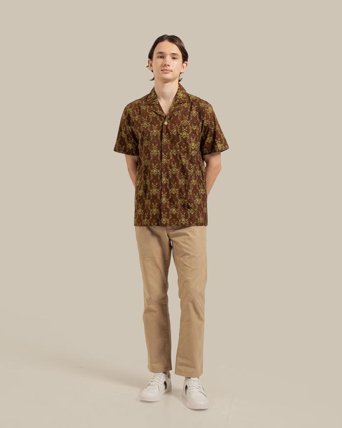 Gambar Batik Fractal Kala Kemeja Pria Lengan Pendek - S dari Batik Fractal Kota Bandung Tokopedia
