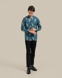 Gambar Batik Fractal Prabaswara Kemeja Pria Lengan Panjang - L dari Batik Fractal Kota Bandung 3 Tokopedia