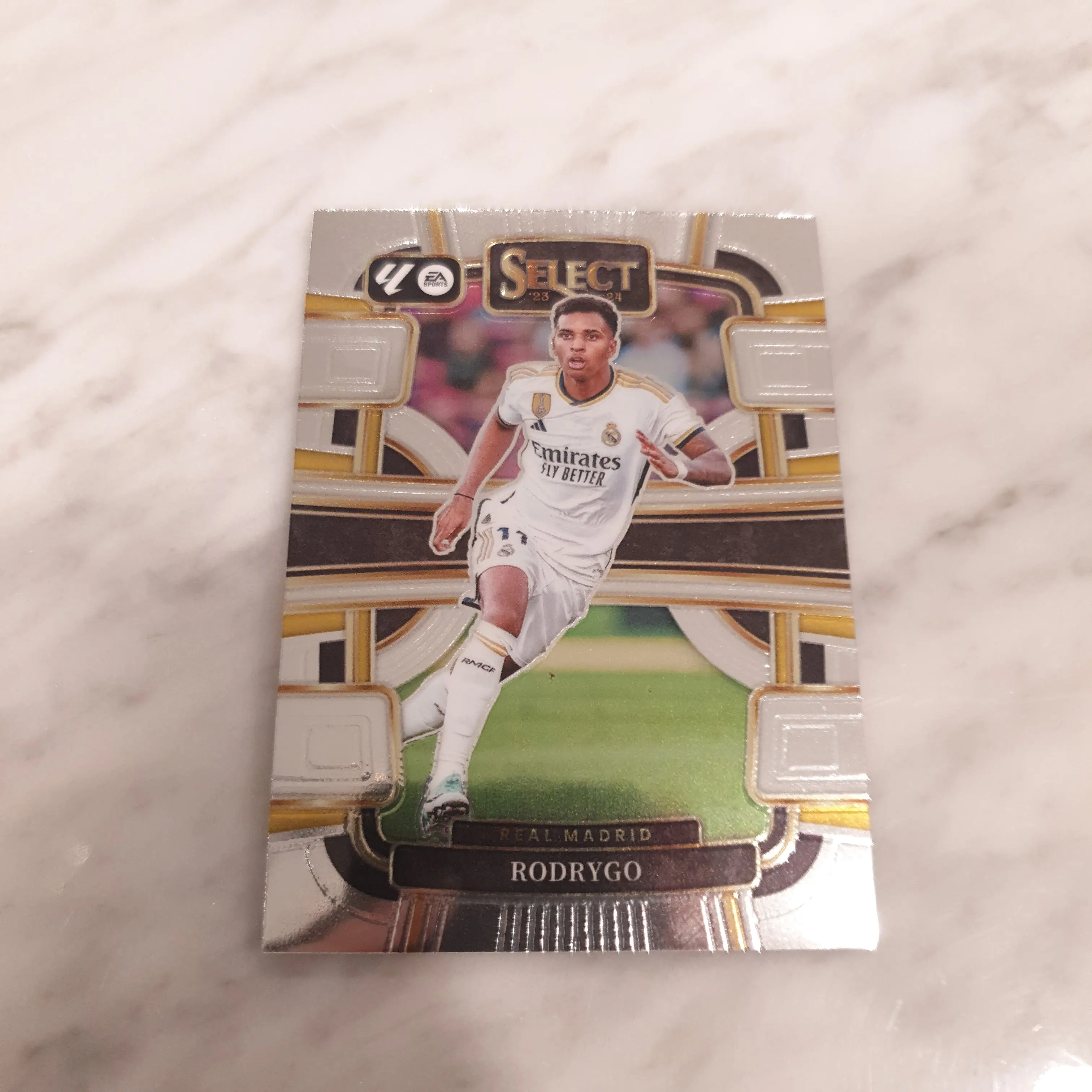 Kartu bola real madrid rodrygo panini select la liga 2024