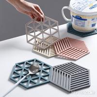 Gambar Tatakan Alas Piring Gelas Panci Bahan Anti Panas Hexagonal Bermotif - Segi3 Abu Hijau dari Homescaleid Kota Tangerang Selatan 2 Tokopedia