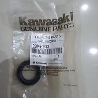 Gambar Kawasaki Seal Shock 92049-1432 dari Kawasaki Matahari Official Store Kota Bekasi 1 Tokopedia