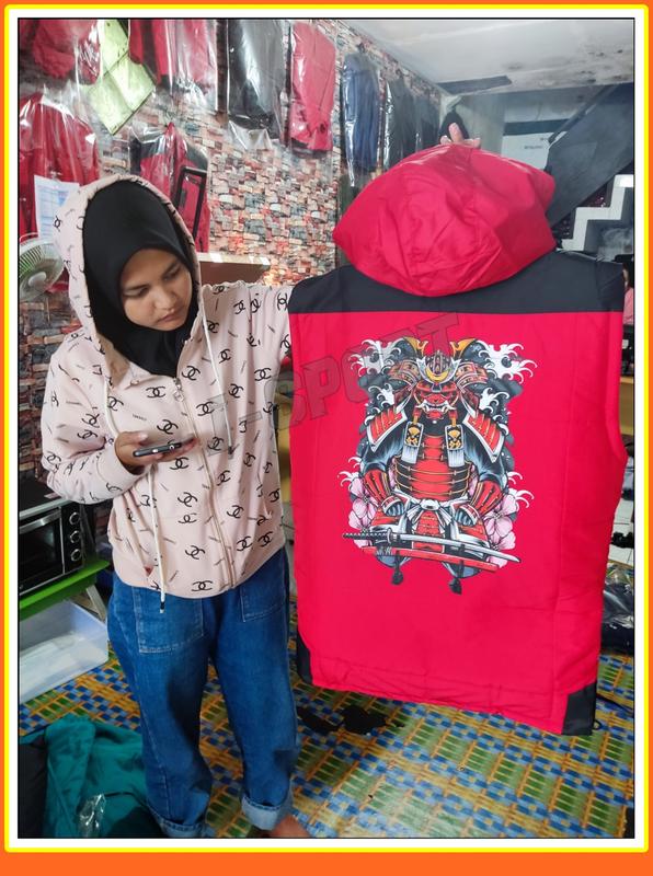 ROMPI MOTOR  PELINDUNG DADA  TEBAL ANTI AIR ANTI ANGIN  CUSTOM LOGO 9