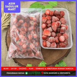 Buah stroberi strawberry Frozen 1kg promo murah diskon