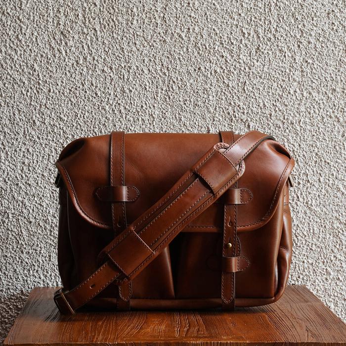 Gambar F.C. 13 Vintage Brown Messenger Bag dari Letsdothis Indonesia Kota Depok Tokopedia