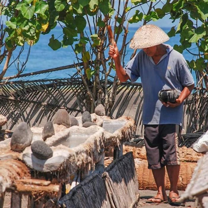 Garam Kusamba Asli1 kg : Kristal Kehidupan dari Laut Bali / Authentic Kusamba Sea Salt : Nature's Treasure from East Bali 2