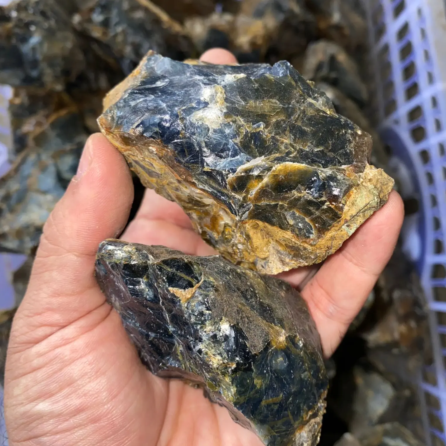 Bongkahan Blue Opal - Batu Mentah Blue Opal