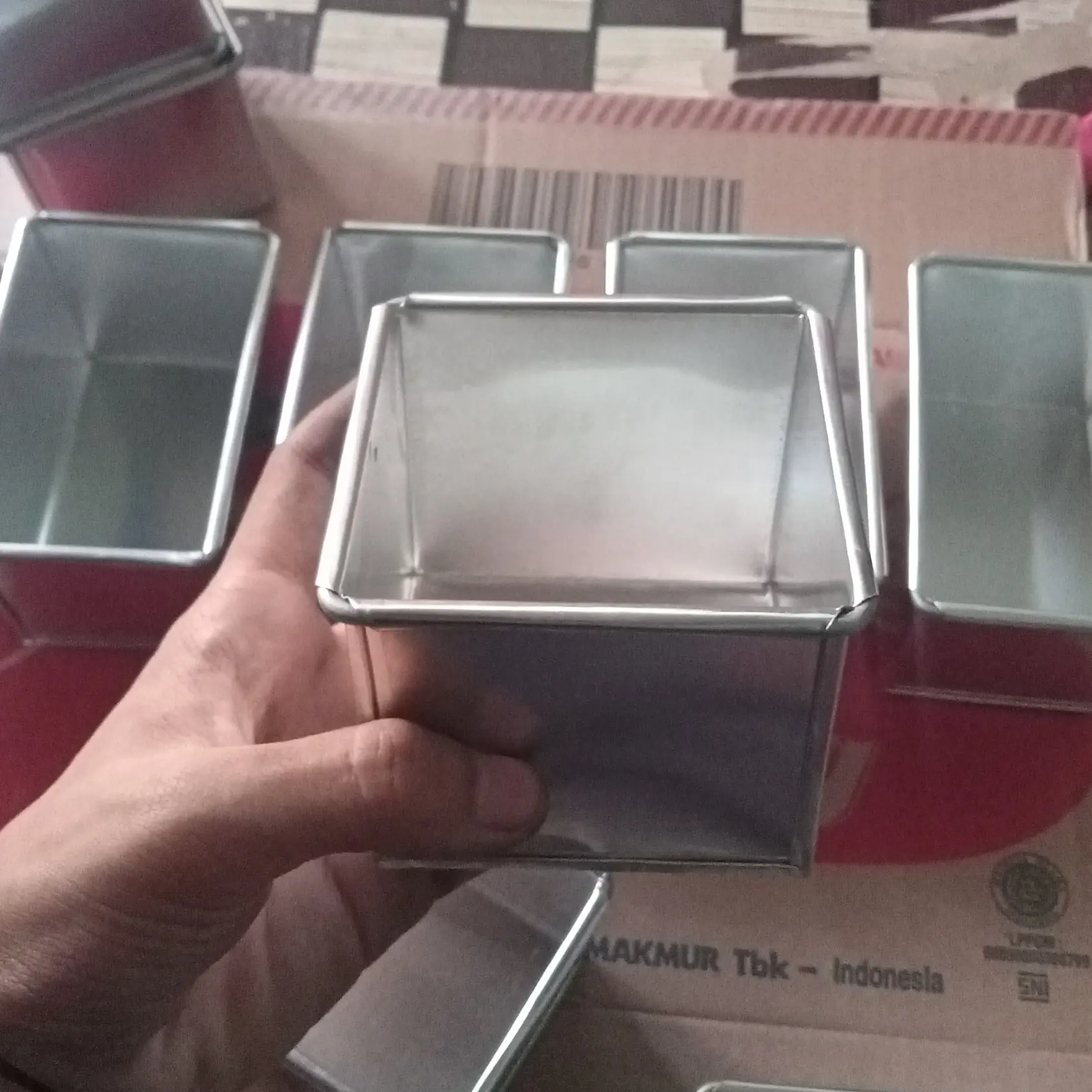 Loyang Tawar 8x8x7 plus tutup