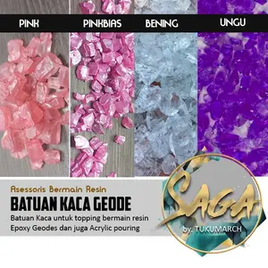 SAGA Batuan Kaca Geode / Crystal Stone Geode