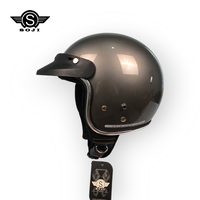 Gambar SOJI Helm Polos Reno Custom List Chrome Retro Classic Dewasa Pria Wanita Hijab Pet Hitam - hitam glos, M (57-58 cm) dari SOJI Helmet Official Store Kab. Tangerang 1 Tokopedia