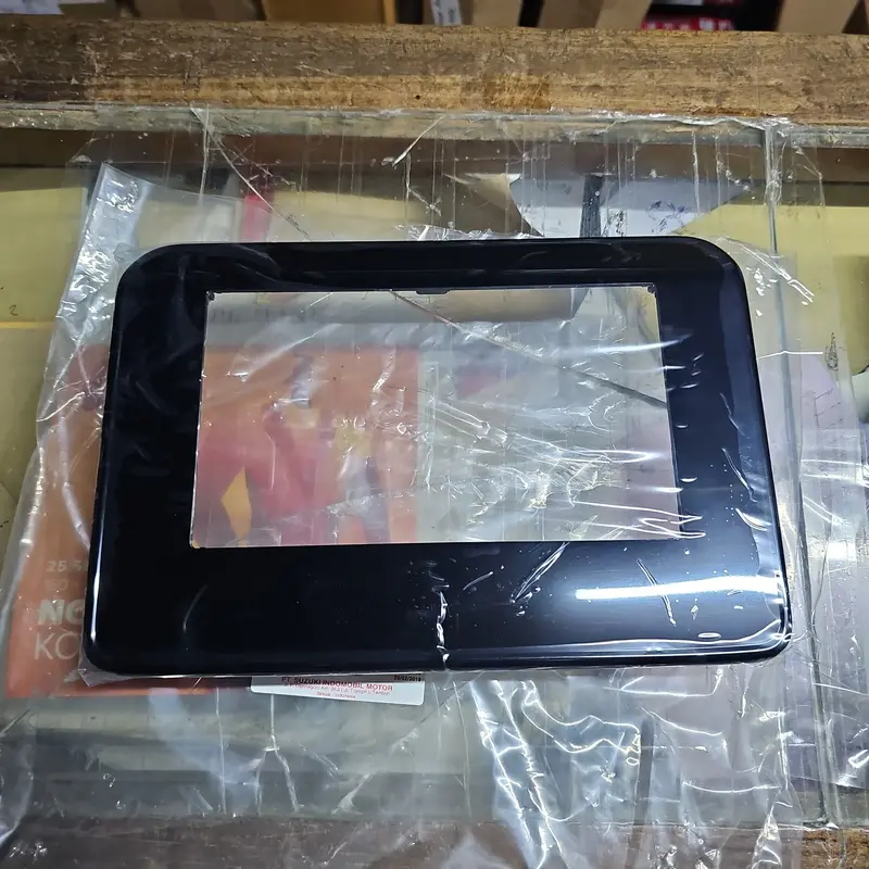 Frame Head Unit Suzuki All new Ertiga sporty warna hitam Glosy 1