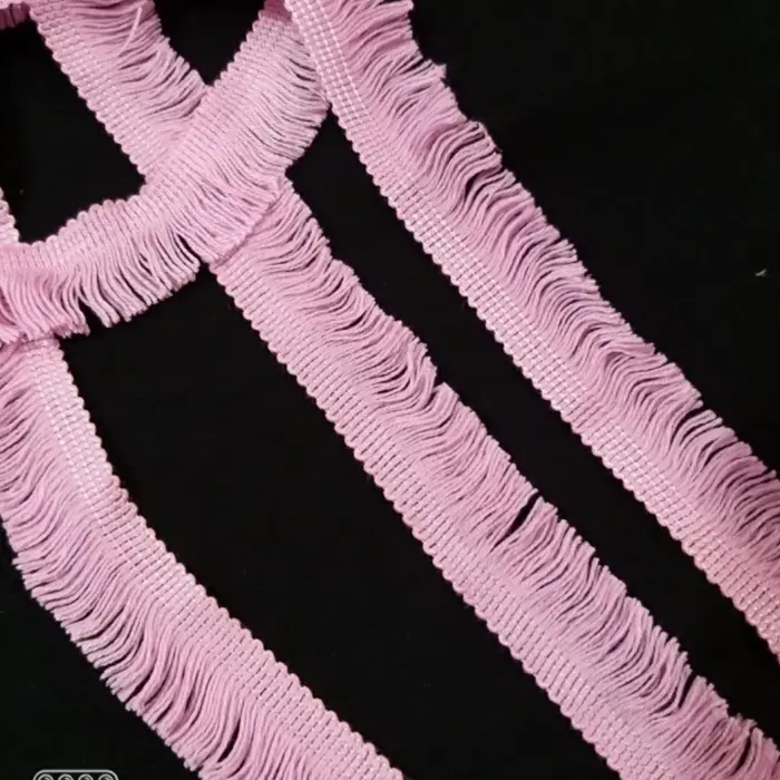 Gambar renda rumbai# bw # 2,5cm#harga per pcs(18m) dari Manelfa Renda Kota Tangerang 3 Tokopedia