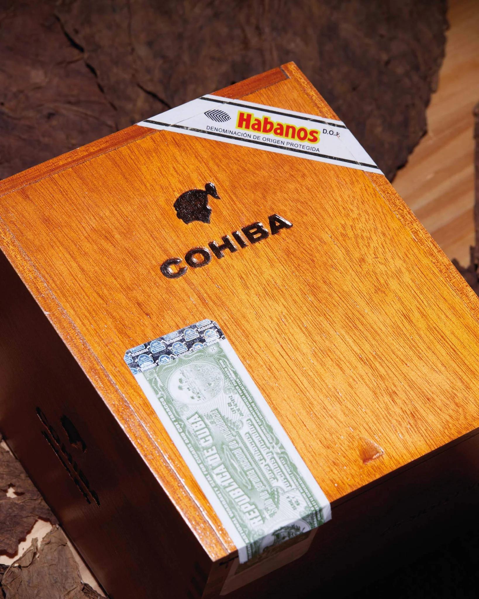 COHIBA SIGLO VI (BOX OF 25) / SIGLO 6 / COHIBA