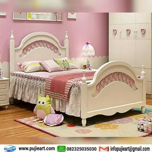 tempat tidur anak perempuan single
