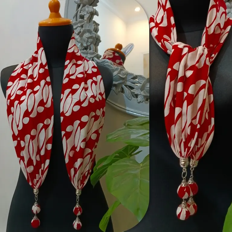 kalung batik / Mini syal batik modern