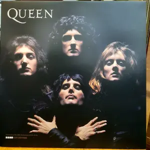LP / VINYL / PIRINGAN HITAM QUEEN Selected for the 50th Anniversary of the Army