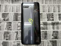 Gambar Hape Gaming ASUS ROG Phone 2 ROG 2 4G LTE RAM 8/128 Seken Mulus Signal Anti Begal dari CNC phoneshop Kota Administrasi Jakarta Pusat 2 Tokopedia