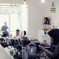 Gambar ES KOPI SUSU AREN Tadi Pagi Coffee Roastery 250 ml dari Tadi Pagi Coffee Roastery Kota Depok 4 Tokopedia