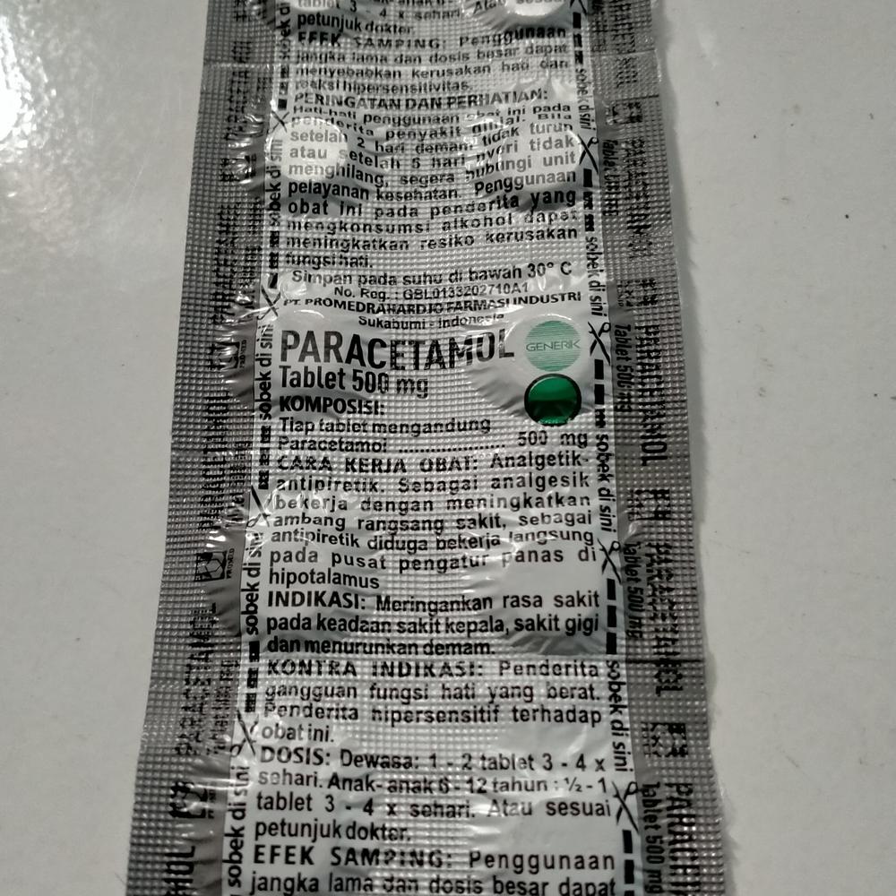 Paracetamol obat sakit kepala  nyeri haid sakit gigi pegal2 dll