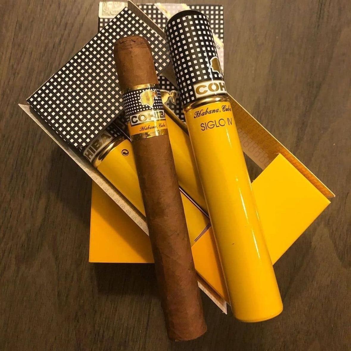COHIBA SIGLO IV TUBOS / PACK OF 3