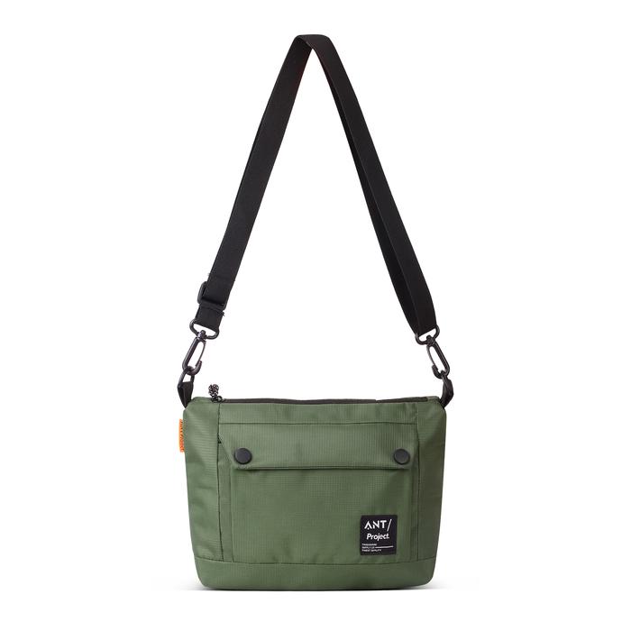 Gambar ANT PROJECT - VARSITY Slingbag Unisex - Tas Slempang Hijau Army dari ANT Project Kota Bandung Tokopedia