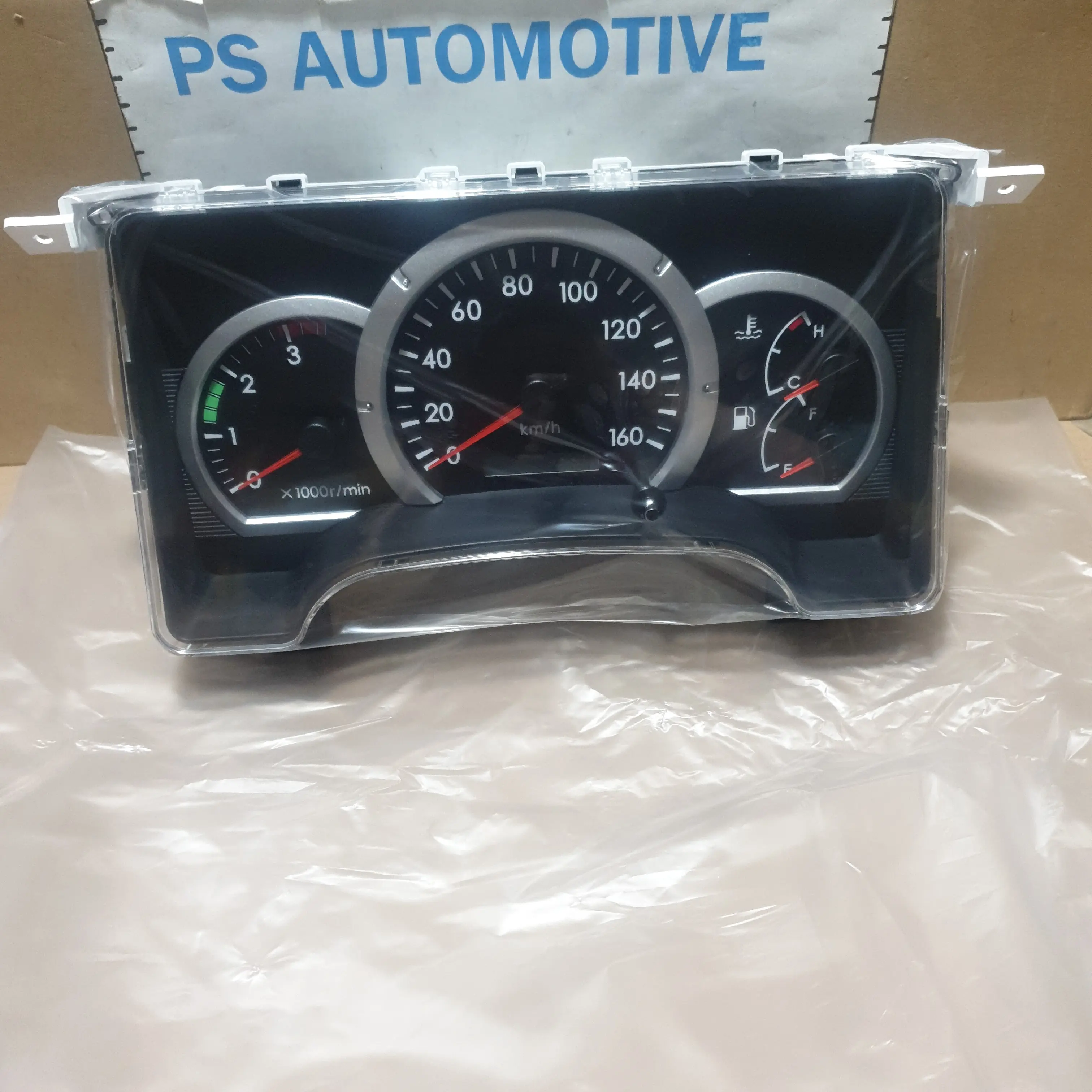 SPEEDOMETER ASSY MITSUBISHI CANTER EURO 4 ML235158 ORIGINAL