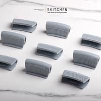 Gambar SKITCHEN Dual Silicone Handle - Pegangan Silikon Anti Panas, Anti Slip, Panci Wajan Cast Iron dari SKITCHEN Indonesia Kota Administrasi Jakarta Barat 2 Tokopedia