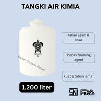 Gambar tangki toren tandon air industri proyek atas rumah plastik pennyu penyu kimia putih untuk berbagai cairan minyak asam basa volume 1200 1100 1000 900 950 liter anti lumut murah bergaransi di surabaya sidoarjo gresik jawa timur tengah kualitas penguin dari Kaizen Sukses Abadi Kab. Sidoarjo 1 Tokopedia
