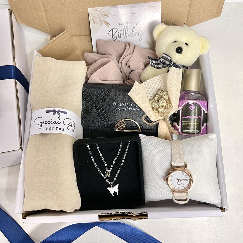 HAMPERS HIJAB SEGI EMPAT EXCLUSIVE | HAMPERS LEBARAN IDUL FITRI 0