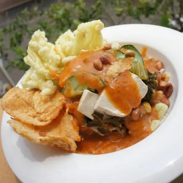 Ready Asinan Sayur Asyik Rasanya