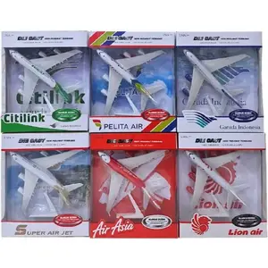 ( KIDZOONA ) MAINAN PESAWAT ANAK - MAINAN DIECAST PESAWAT MAINAN PESAWAT TERBANG DIECAST MINIATUR PESAWAT AIRBUS A380 maskapai
