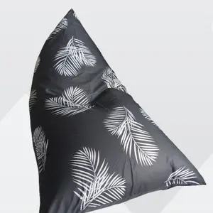 bean bag motif +termasuk isi