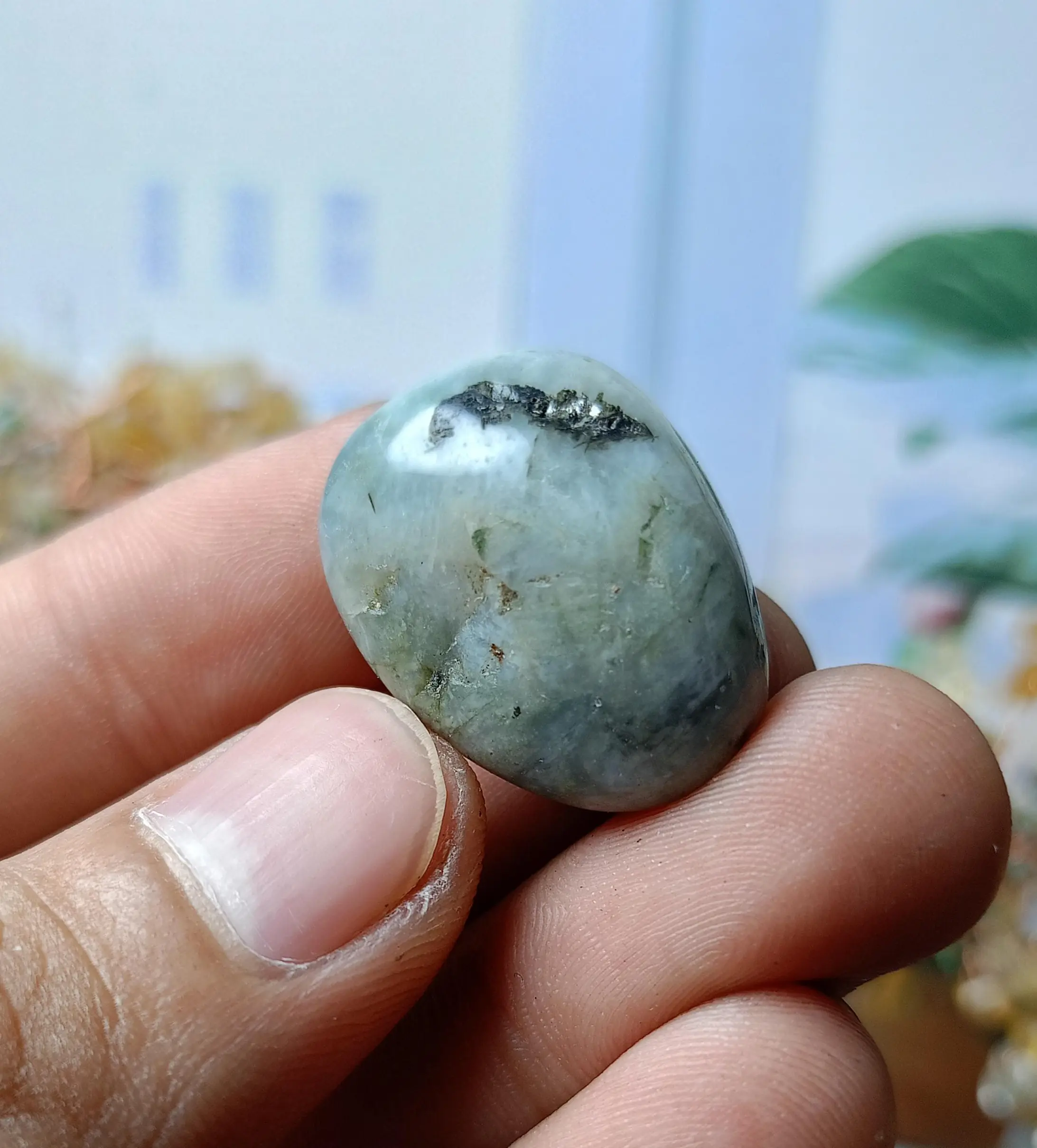 Natural Emerald Tumble (4)