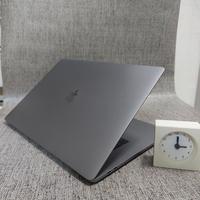 Gambar MacBook Pro 15 2016 TouchBar i7 16GB 256GB Radeon Pro 450 MLH32 dari ARRA STORE Pusat Kota Administrasi Jakarta Pusat 2 Tokopedia