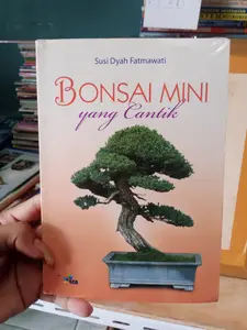 BUKU BONSAI MINI YANG CANTIK