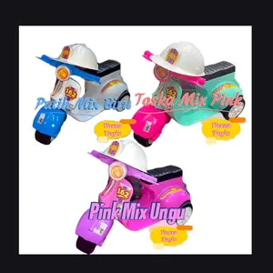 VC 162 Mainan Anak Vespa Mini Plastik SNI Setir Belok Kanan Kiri Dilengkapi Helm Warna Pink Mix Ungu & Toska Mix Pink Dimensi 54x23x35cm Usia 1-2,5 Tahun Max 15kg