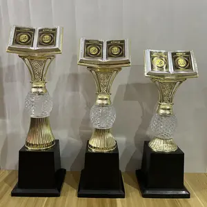 Trophy / Piala Islami Body Akrilik Figure Quran