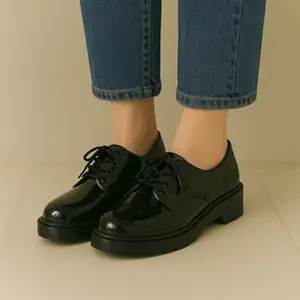 Oxford Black Glossy BIG SIZE 45,44,43,42,41,40 Sepatu Docmart Wanita Loafers Jumbo