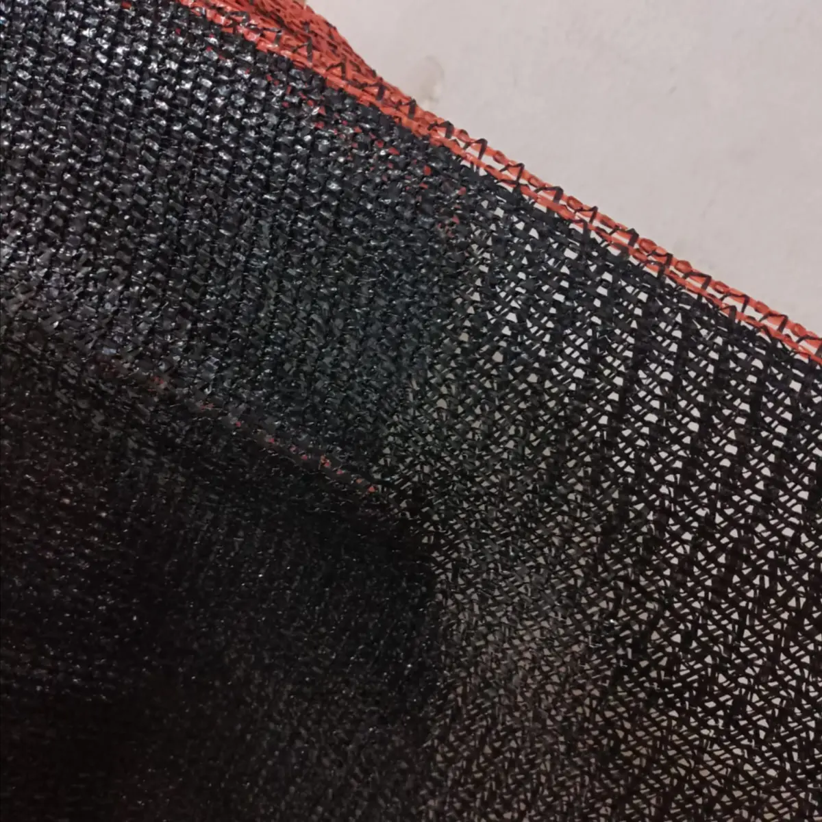 PARANET 90% LEBAR 4 METER GRADE A ( ECER ) ANTI UV / PENEDUH / DEKORASI TAMAN / SHADE NET