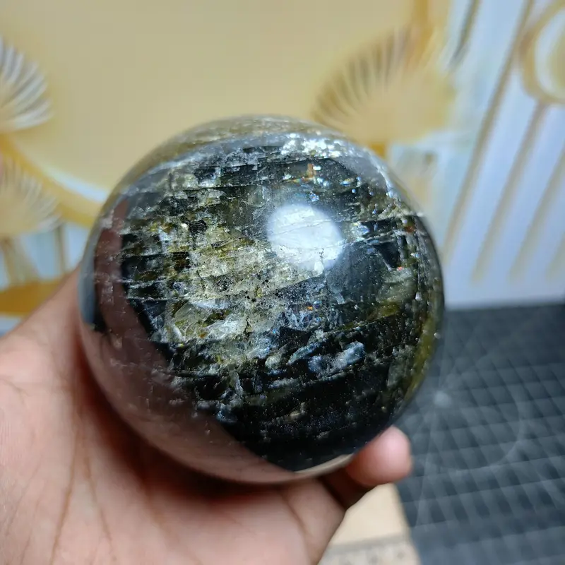Batu Natural Labradorite Small Sphere (2) 4