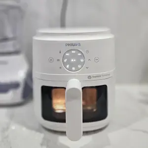 Philips Airfryer Digital Low Watt 800 W - Transparan BEST CHOICE - NA220/10 - Putih - air fryer multifungsi - Digital Layar Sentuh - 4.2 L