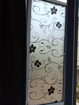 Product Review of STIKER KACA BAGUS BUAT KACA RUMAH BAHAN BAGUS AWET DAN TAHAN LAMA from Tokopedia customer review 0