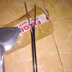 Garpu Martabak Telur Stainless Steel Panjang 50Cm Lebar Mata 3Cm Termasuk Kayu Alat Masak Praktis