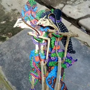Wayang Kulit Rama dan Shinta Ukuran 30 cm