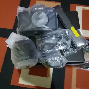 FUJIFILM X-T30 II Mirrorless Camera with XC 15-45mm f/3.5-5.6 Lens / Fuji XT30 II kit XC 15-45mm Silver Garansi Resmi