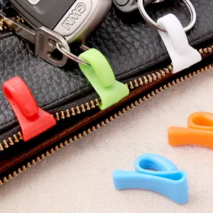 Gantungan Portable Unik Warna Warni Untuk Tas