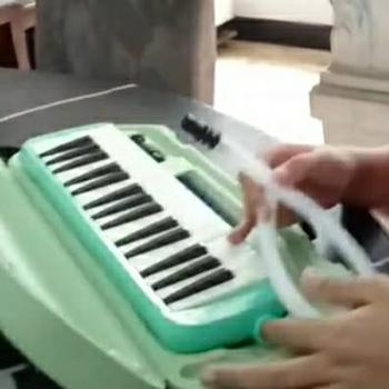 Product Review of Pianica / Melodion Suzuki MX-32D 32-keys from Tokopedia customer review 1