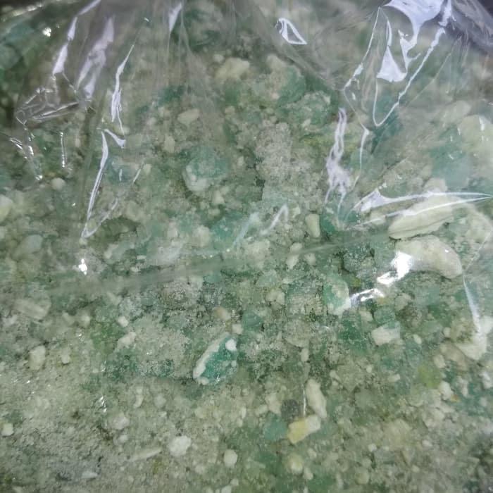 Tunjung obat celup obat pengunci warna batik