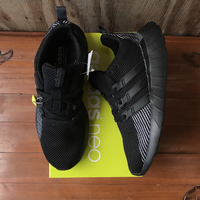 Gambar Adidas Questar Flow Black Black Grey F36255 dari Constantine Store ID Kota Administrasi Jakarta Utara 2 Tokopedia